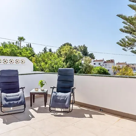 Sunny Townhouse With Terrace In 펜션 *
